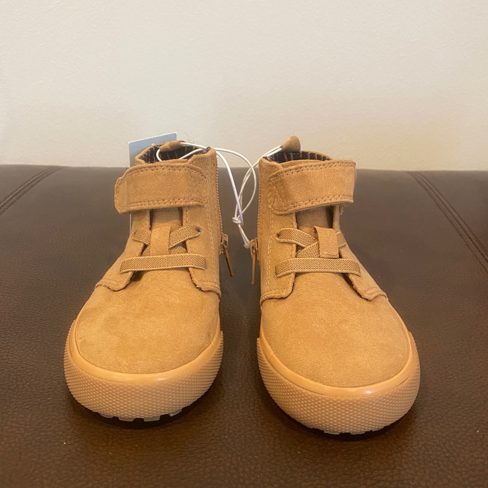 Cat & Jack Malik Sneakers, Tan Size 9 NWT